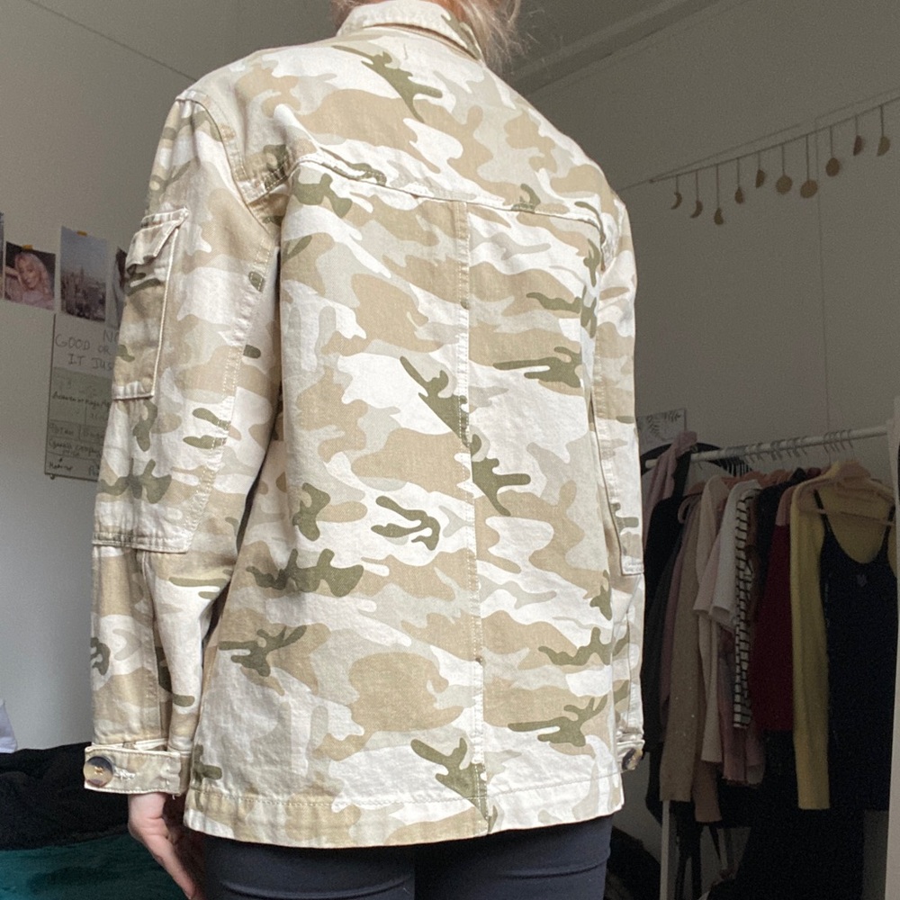 Jacket - Picture 4 of 7